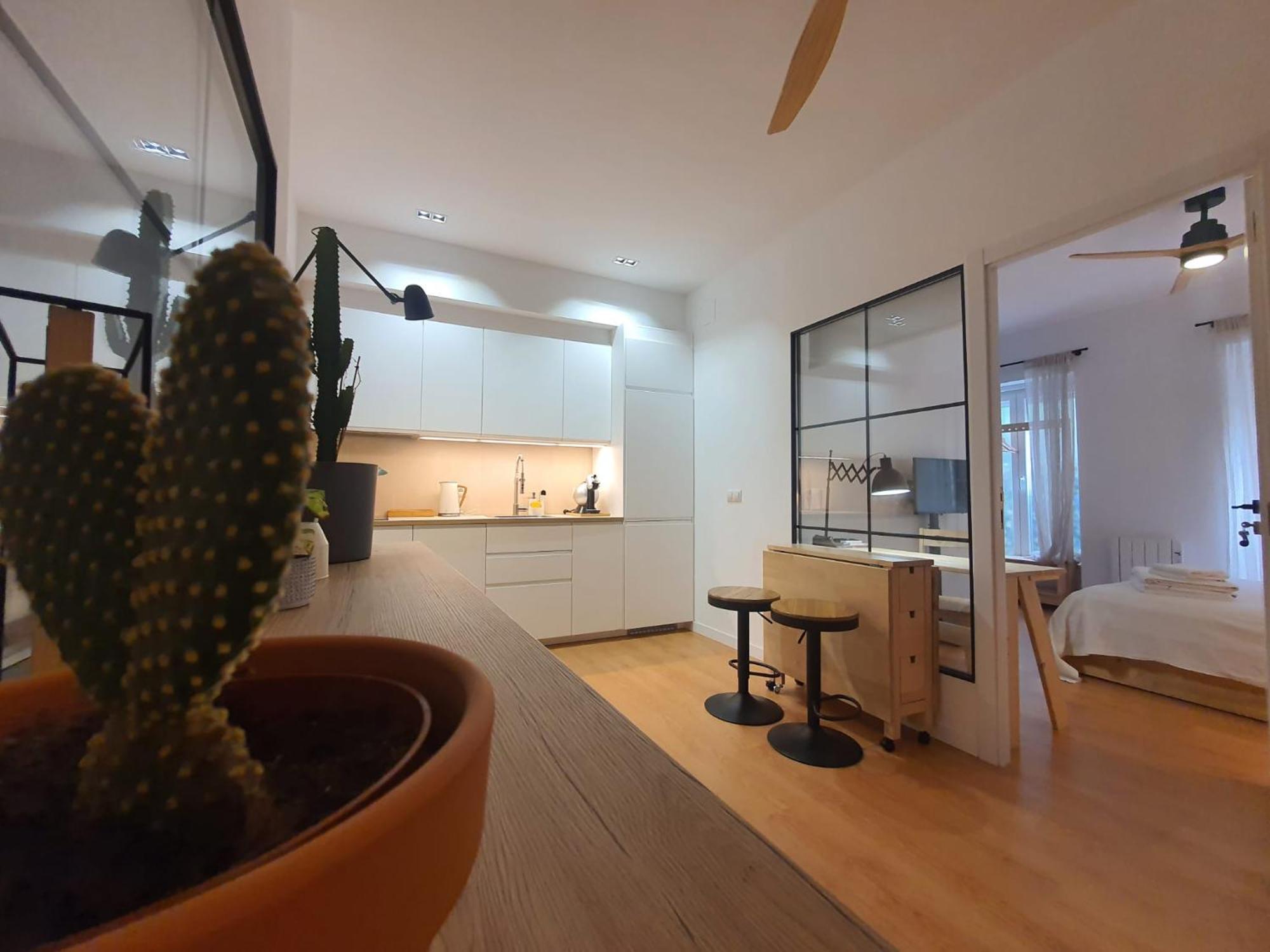Rentadore Atocha Suites Madrid Exterior photo